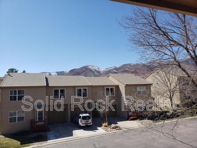 Building Photo - 6945 Yellowpine Dr