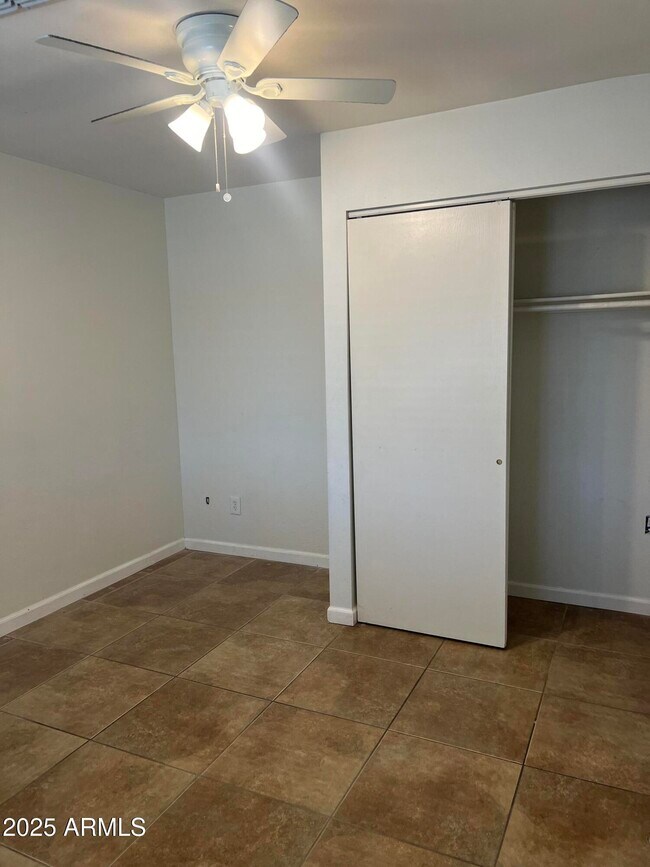 Building Photo - 1816 E Palmcroft Dr