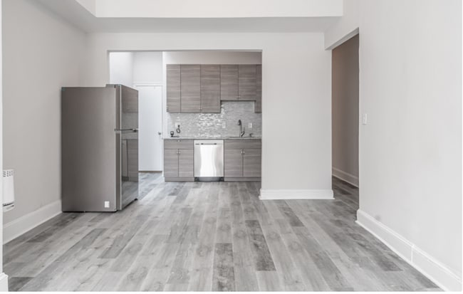 Building Photo - 4249 Leidy Ave