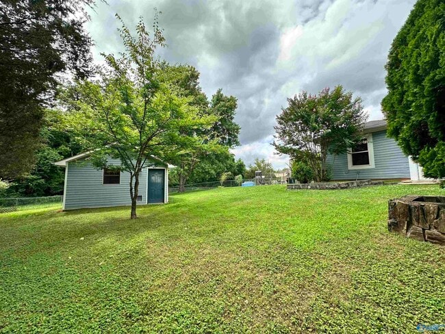 Building Photo - 13065 Hermosa Dr SW