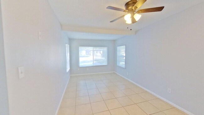 Building Photo - 3-bedroom 1-bath in Largo/Seminole area