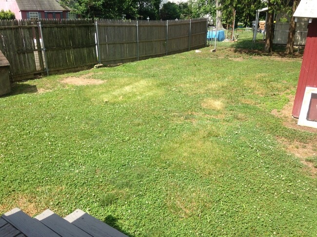 Building Photo - 400 Marshall St