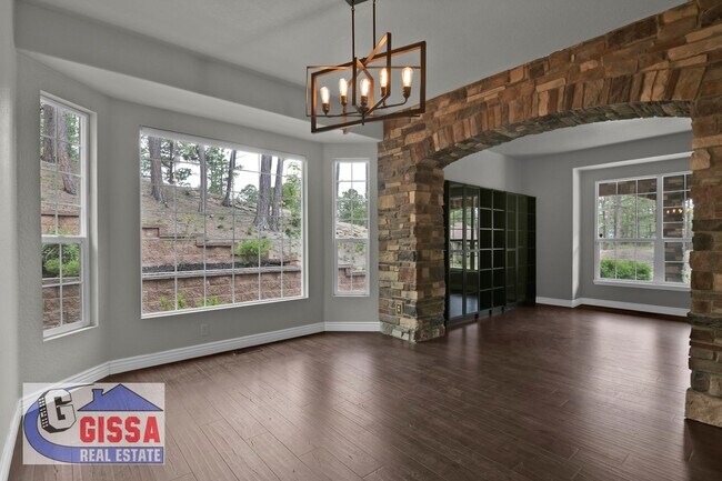Building Photo - 1043 Longspur Ln