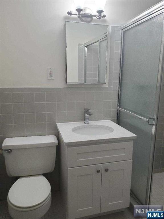 Building Photo - 27 Ridge Rd