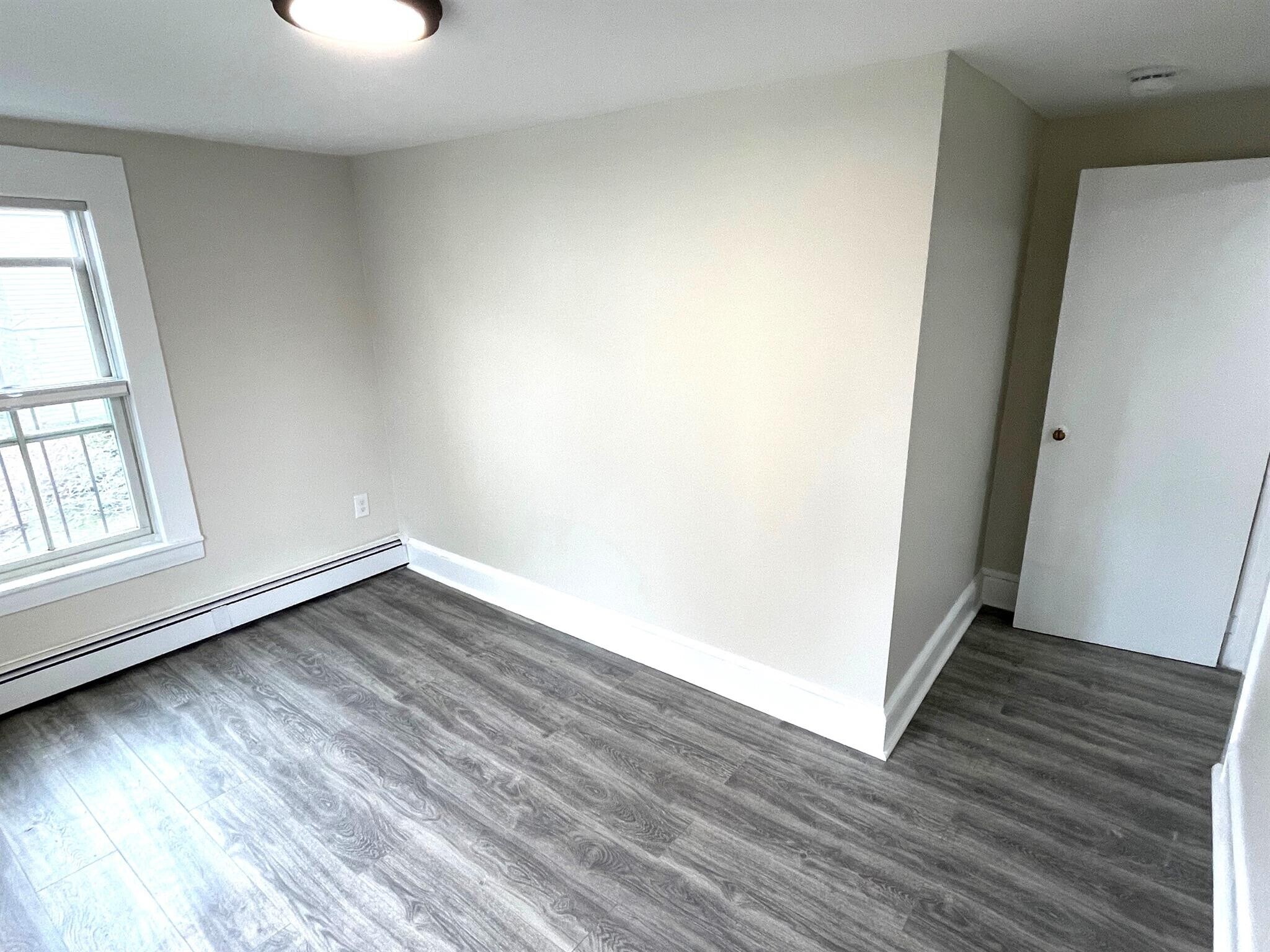 Building Photo - 26 Kenwood St