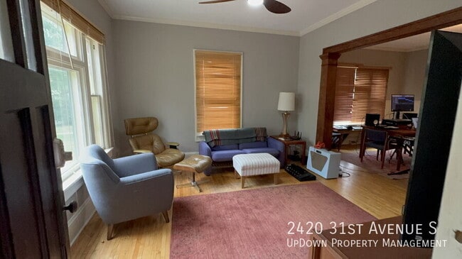 Building Photo - 2420 S 31st Ave