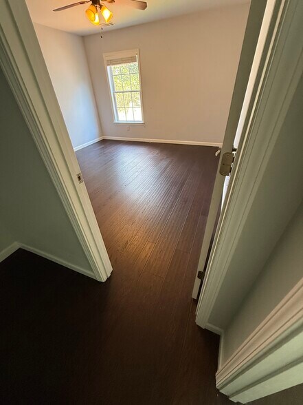 Building Photo - 3391 Spindletop Dr NW