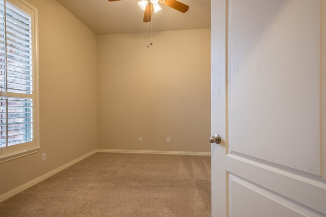 Building Photo - 4 Bedroom, 3 Bath, Single-Story Home in Parkside at Mayfield Ranch