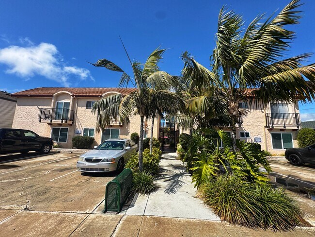 Building Photo - 3966 Cleveland Ave