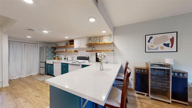 Building Photo - 4345 Carter Creek Pkwy