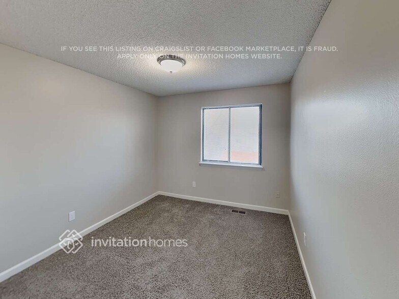 Building Photo - 12150 Bellaire St