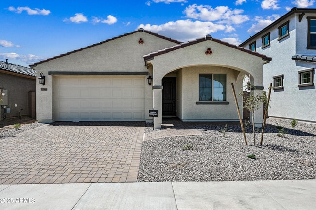 Primary Photo - 11196 N 168th Dr