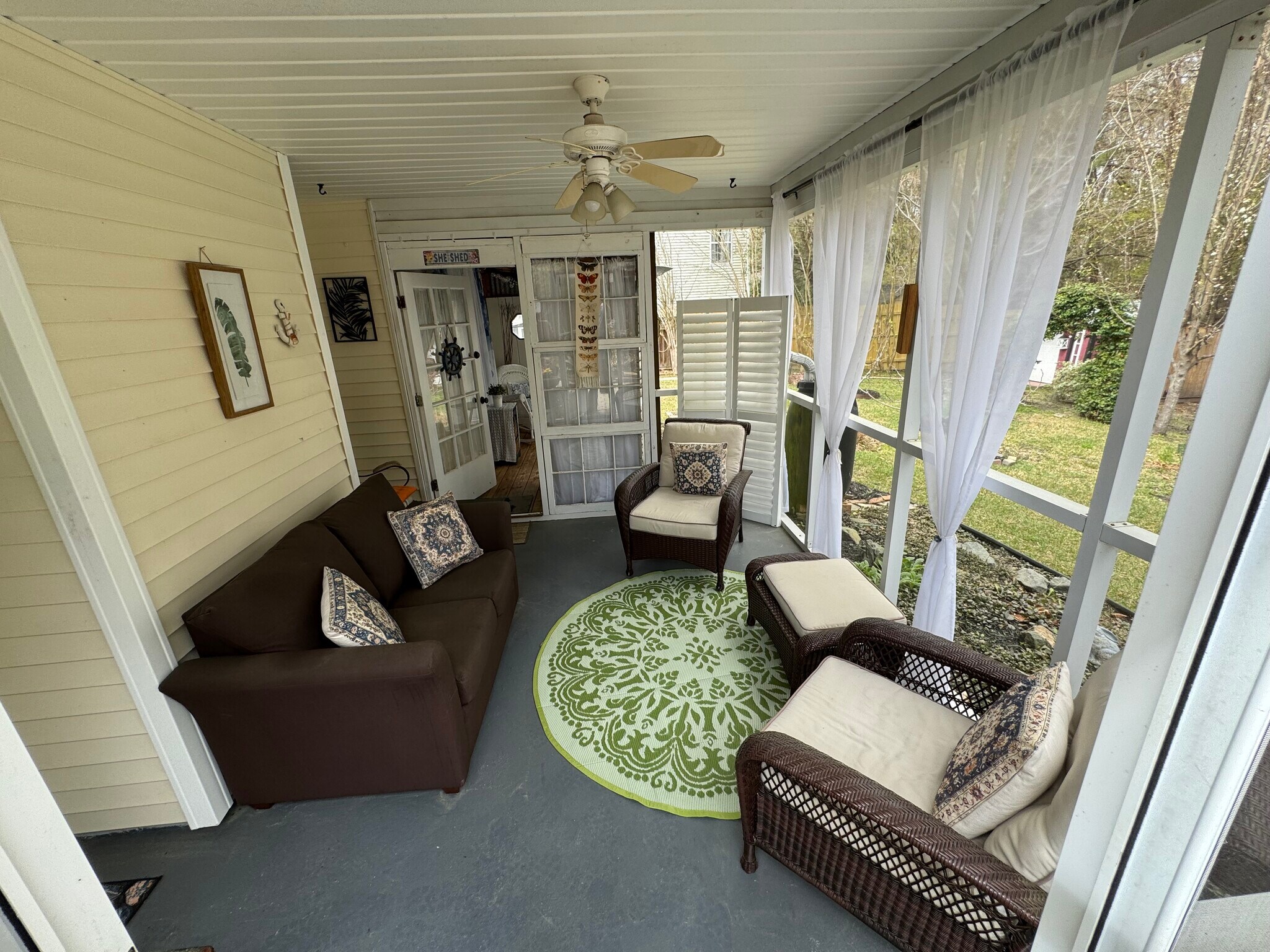 Building Photo - 102 Bill Park Dr