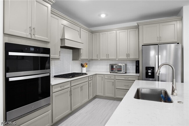 Building Photo - 10383 Maddox Ln