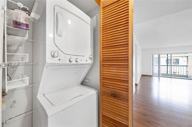 Building Photo - 4149 NW 90th Ave