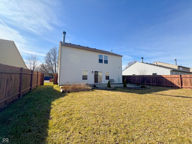 Building Photo - 14243 Holly Berry Cir