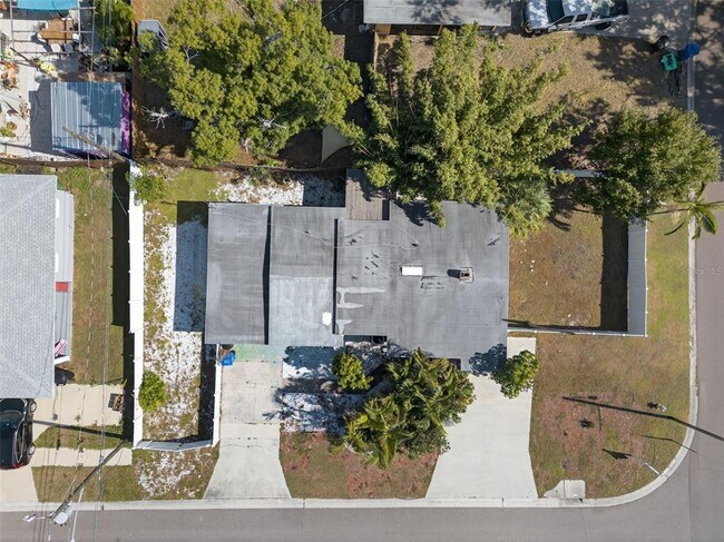 Building Photo - 2470 47th St S