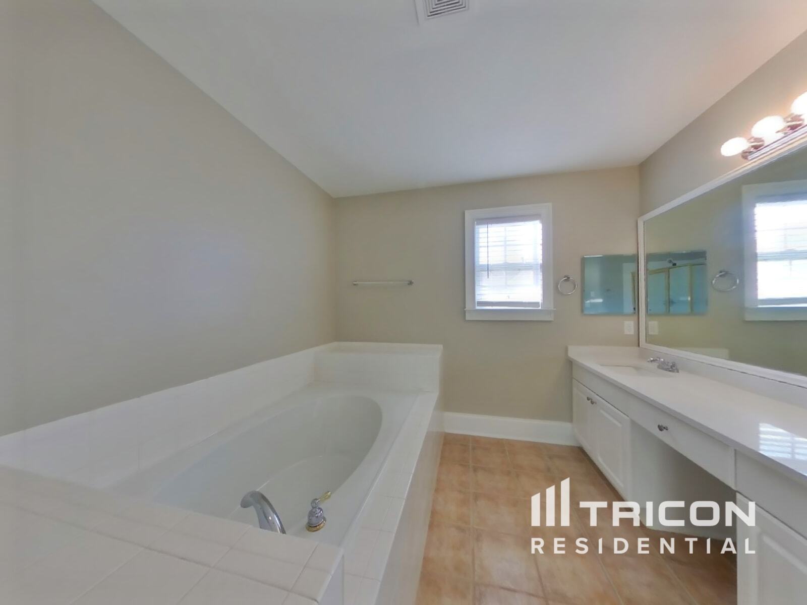 Building Photo - 434 Grandiflora Dr