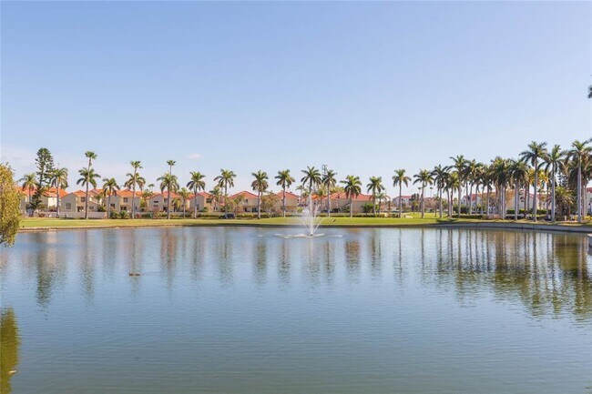 Building Photo - 6080 Bahia Del Mar Cir N