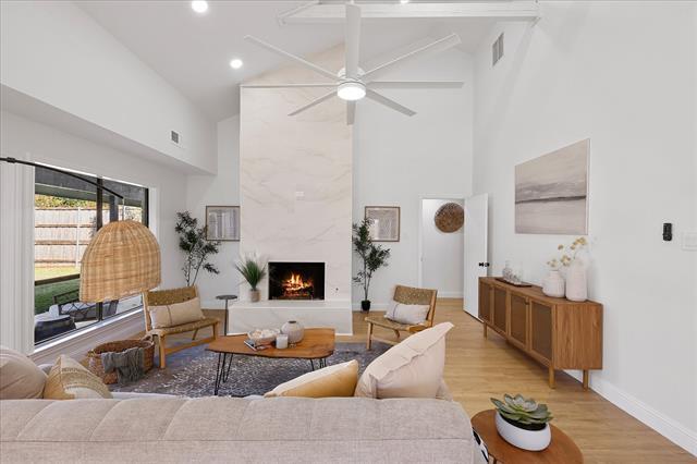 Building Photo - 1203 Edgewood Dr