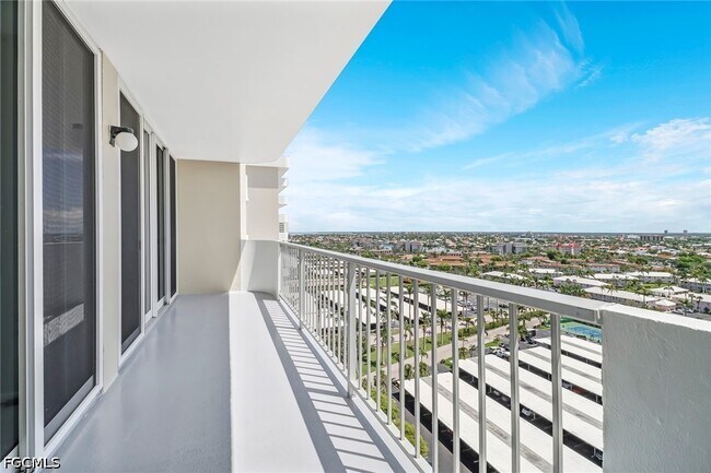 Building Photo - 140 Seaview Ct