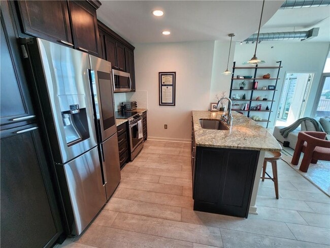 Building Photo - 923 Peachtree St NE