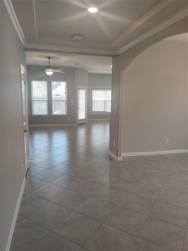 Building Photo - 3332 Lauren Nicole Ln