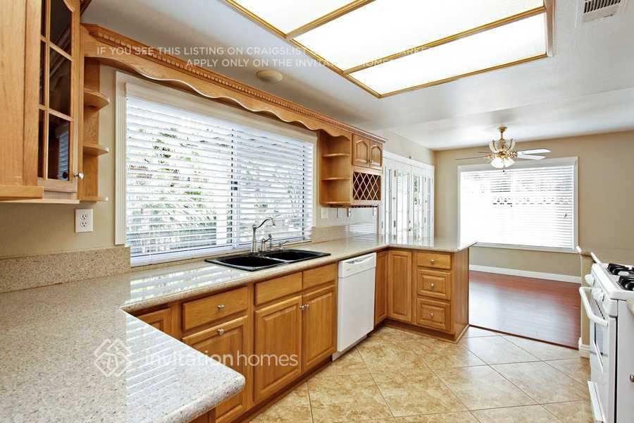 Building Photo - 10235 Basalt Ln