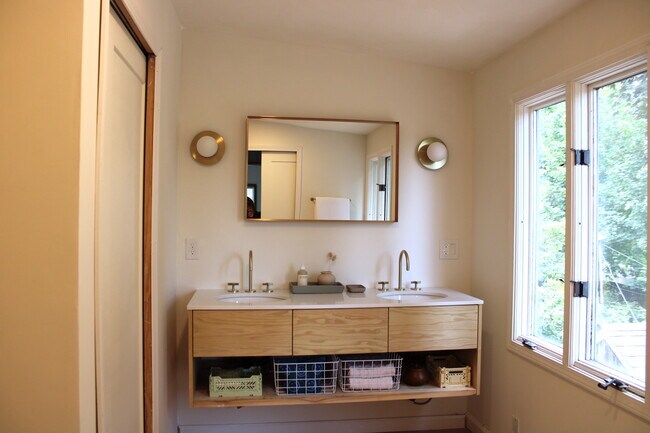 Second Floor - Main Bathroom [Water Closet Not Pictured] - 6363 NE 31st Ave