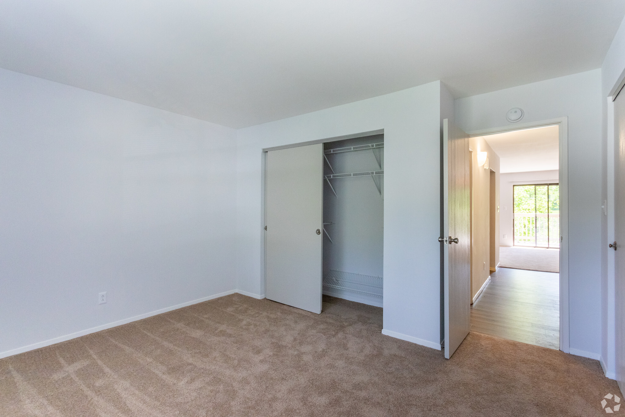 1BR, 1BA - 708 SF - Lago Vista