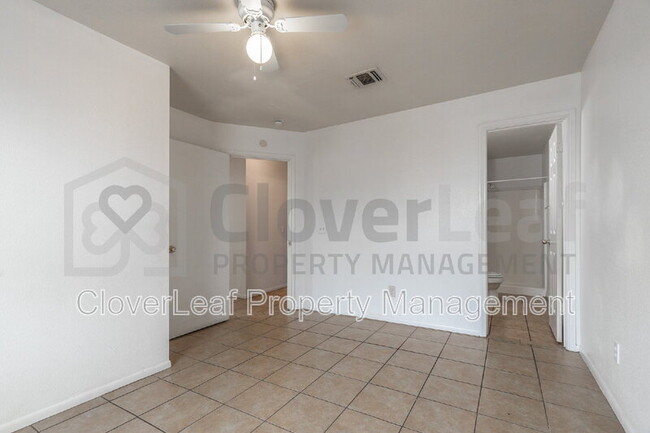 Building Photo - 6705 Brothers Ln