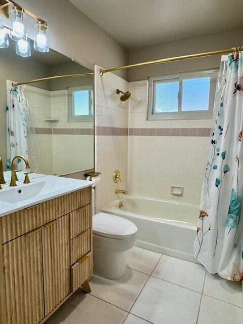 Building Photo - 5117 Myrtle Dr