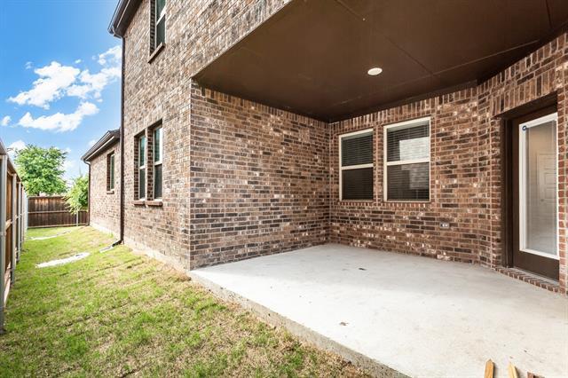 Building Photo - 2148 Miramar Dr