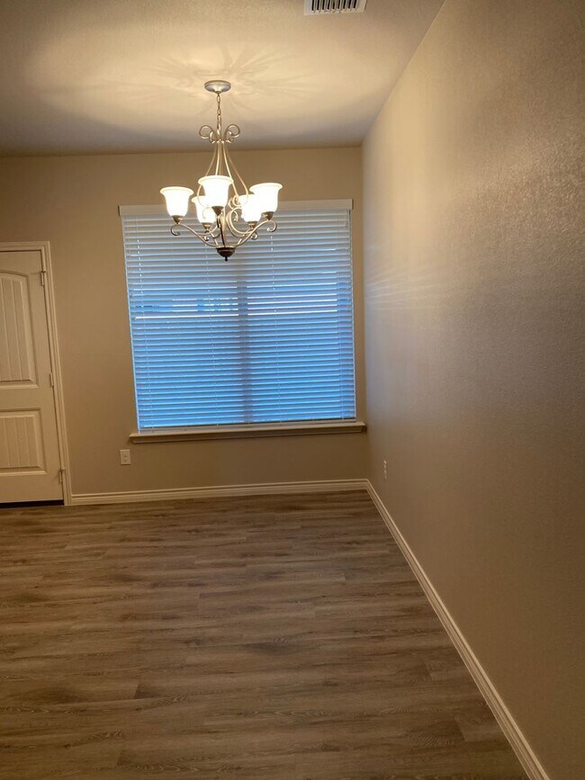 Building Photo - Beautiful Custom Brick Home "The Remington" Open Concept with huge backyard! JULY 1ST!