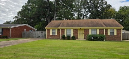Building Photo - 523 Shofner Ave