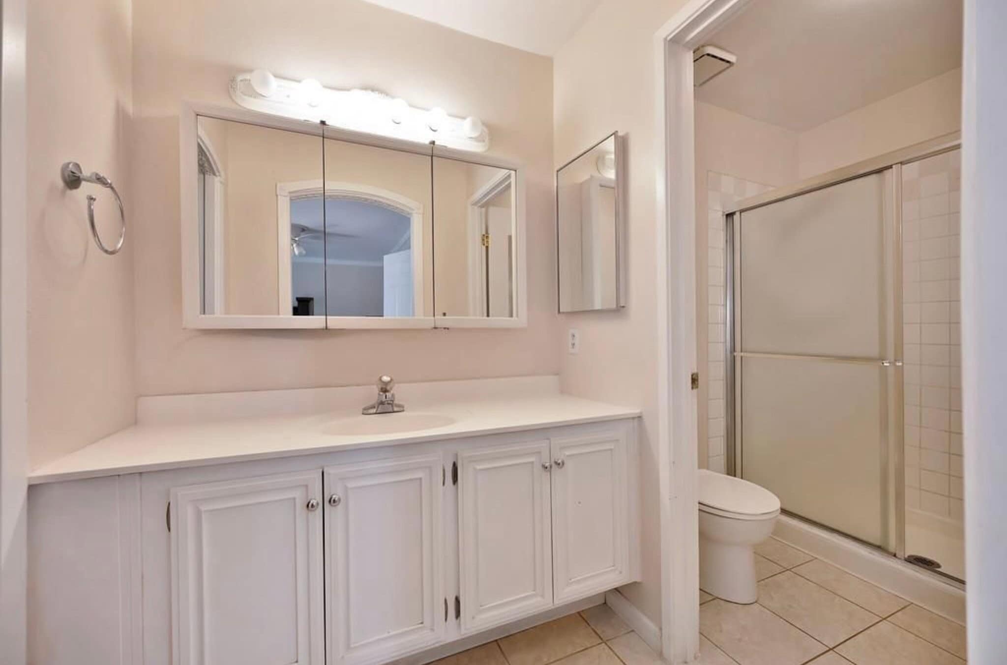 Building Photo - 9348 Blue Oak Dr