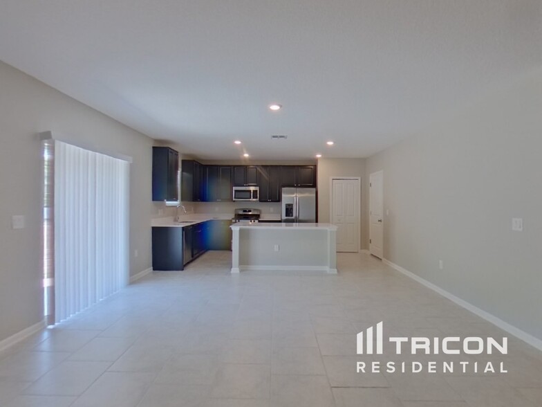 Building Photo - 33546 Sky Blossom Cir