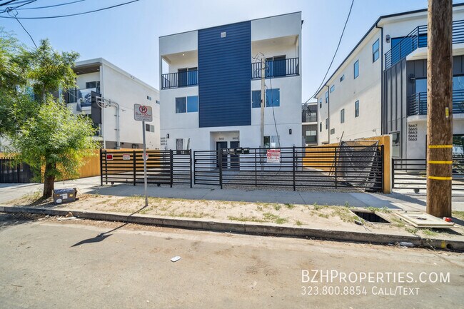 Building Photo - 5655 Case Ave