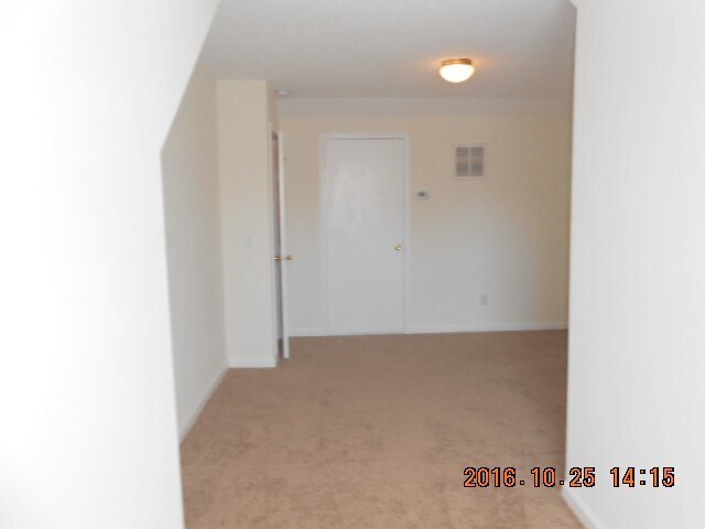 Building Photo - Three bedroom Town House in The Farm at Buckwalter