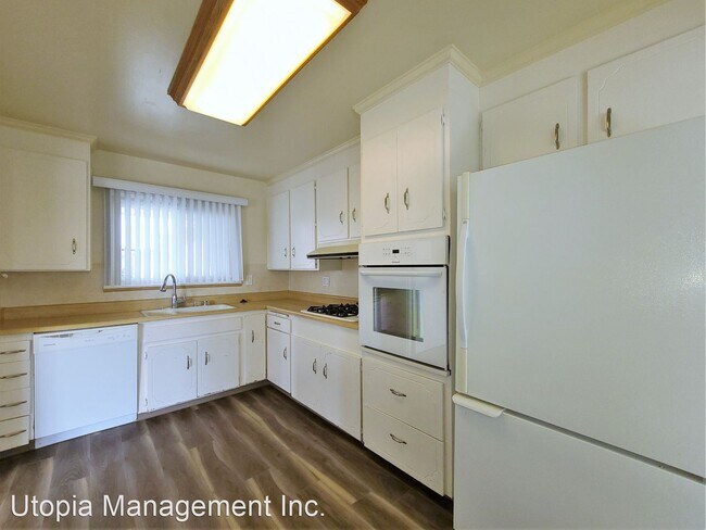 Building Photo - 4 br, 3 bath House - 4159 Taos Drive