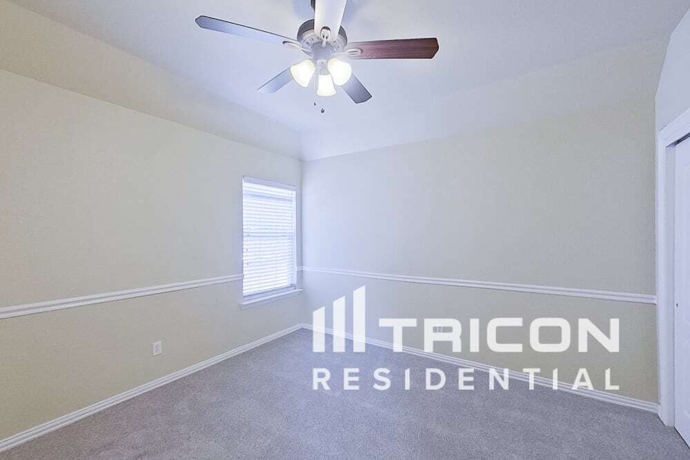 Building Photo - 4116 Kingsferry Dr