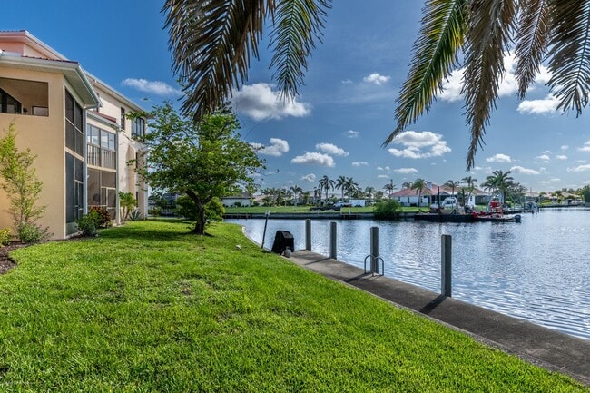 Primary Photo - DRASTIC PRICE DROP!! WATERFRONT- 2-BEDROOMS, 2-BATH- PUNTA GORDA ISLES