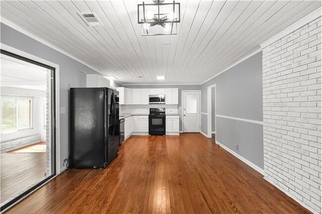 Building Photo - 626 Grayson Pkwy