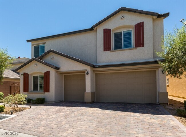 Building Photo - 10465 Saddle Mountain St