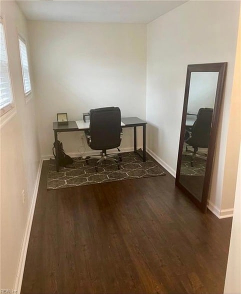 Building Photo - 404 W 29th St