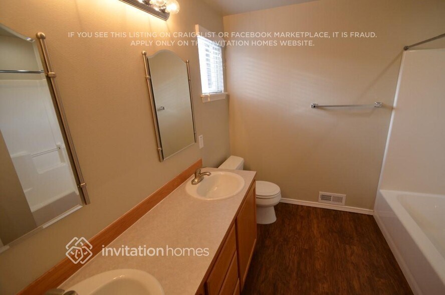 Building Photo - 409 Rainbow Pl