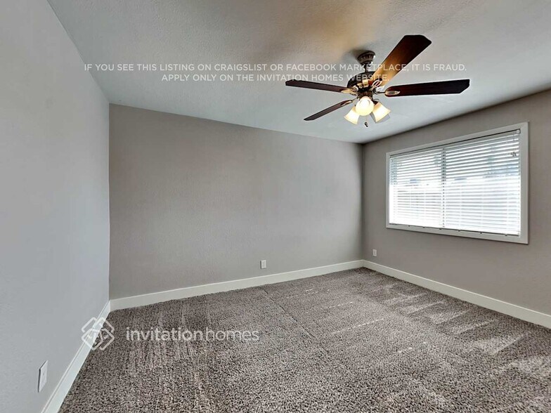 Building Photo - 5306 S Hazelton Ln