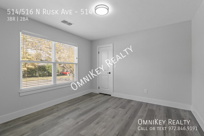 Building Photo - 514/516 N Rusk Ave-514
