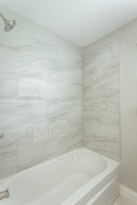 Building Photo - 8128 Fallen Maple Dr