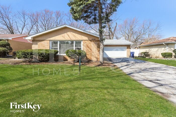 Primary Photo - 4302 Applewood Ln